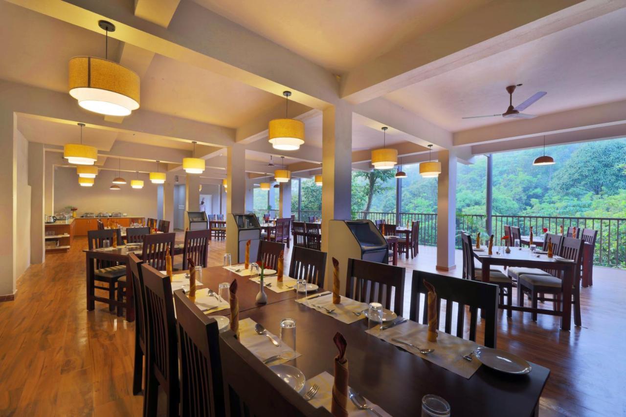 Abad Brookside Wayanad Hotel Vythiri Exterior photo