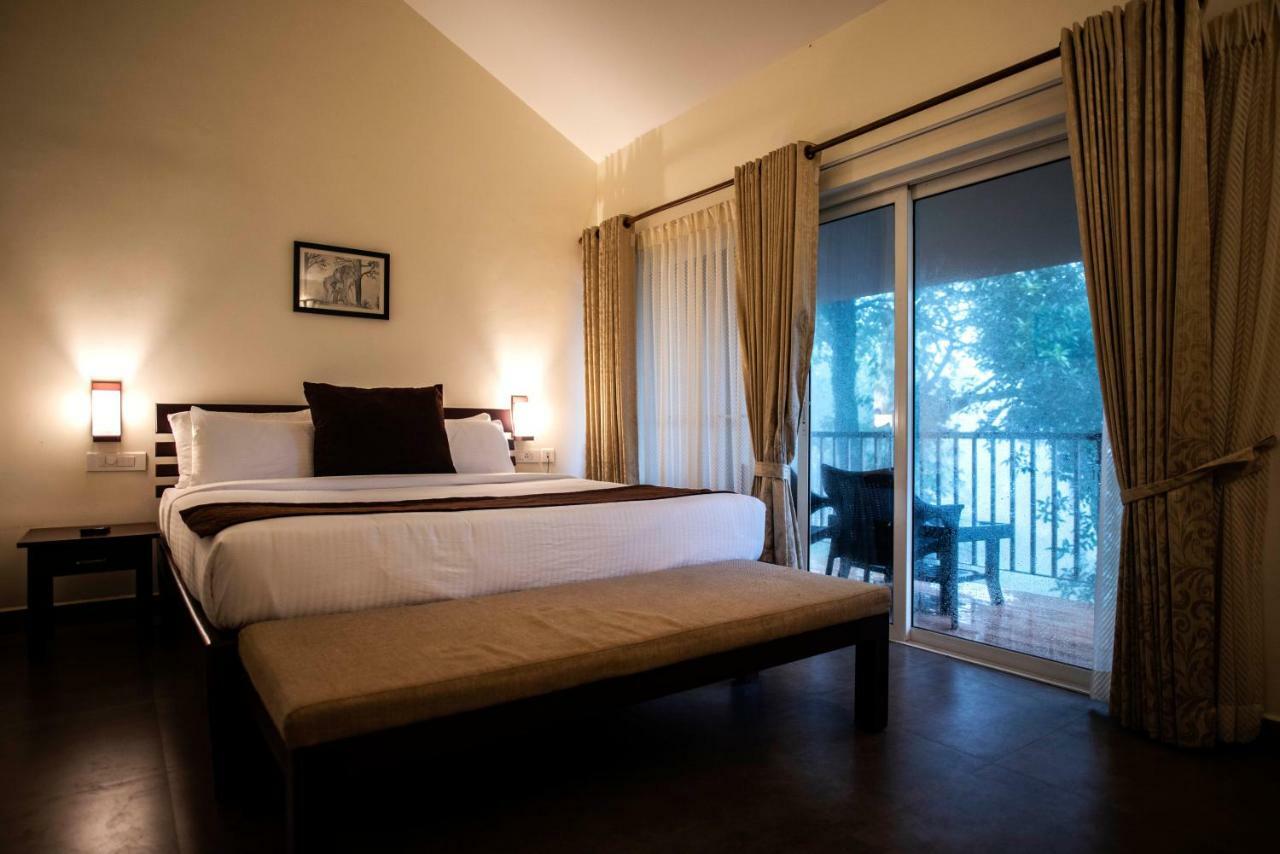 Abad Brookside Wayanad Hotel Vythiri Exterior photo